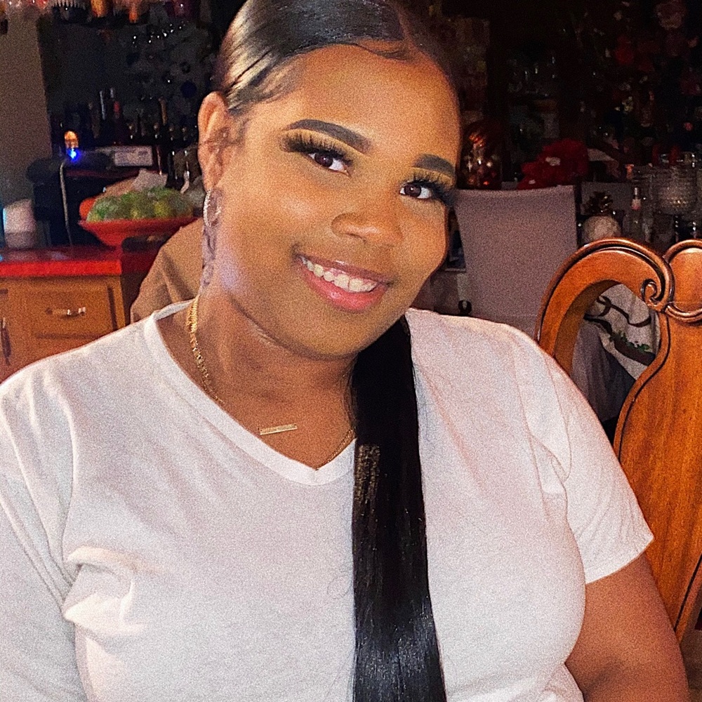 Meet your Posher, Lexxi